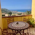 A View 2 Sea