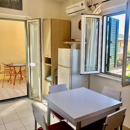 Lägenhet A View 2 Sea Parghelia