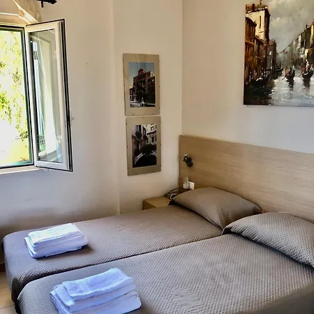 A View 2 Sea Parghelia