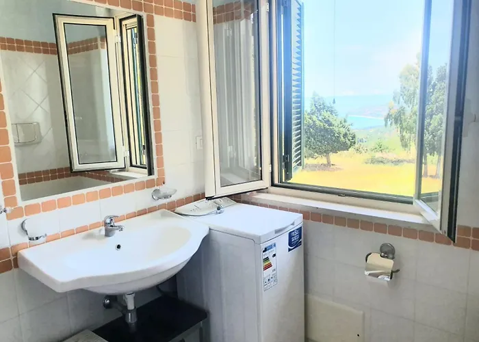 A View 2 Sea Parghelia